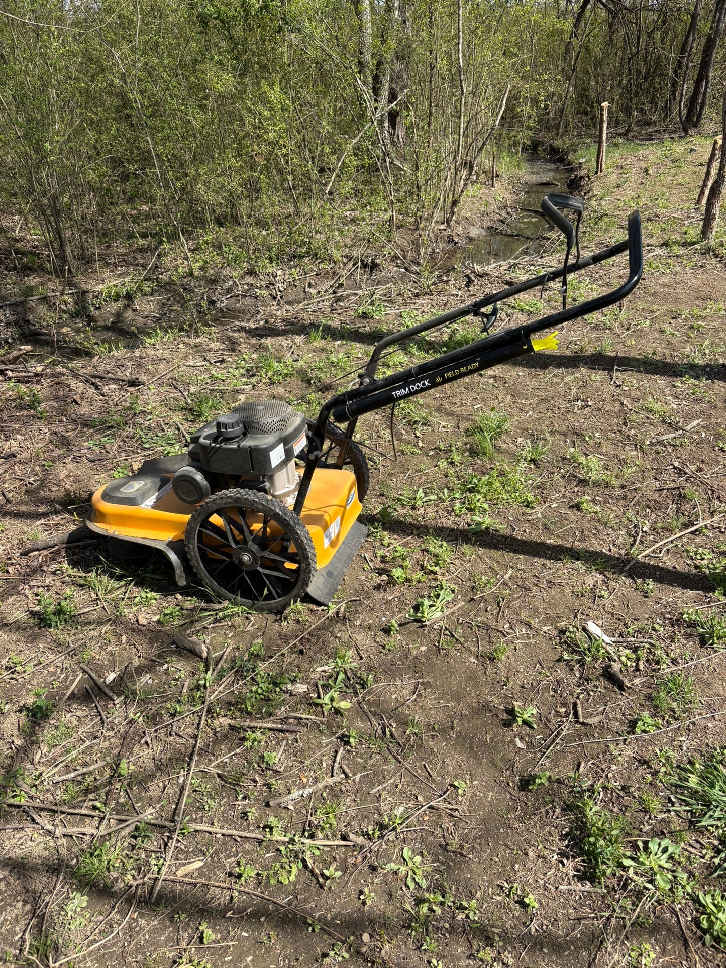 Trim Dock  =  Field Ready Line Holder
